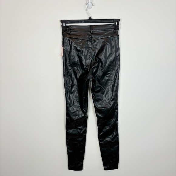 Superdown Megan High Rise Pant in Black Size XS - Picture 6 of 12